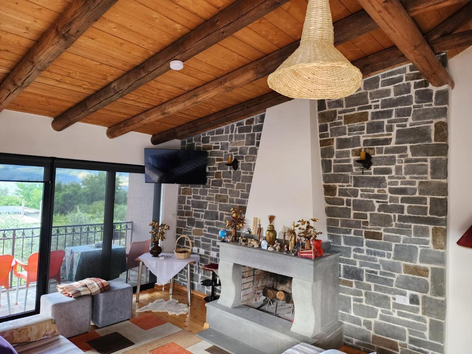 Villa Shuaipaj Gjirokastër المظهر الخارجي الصورة